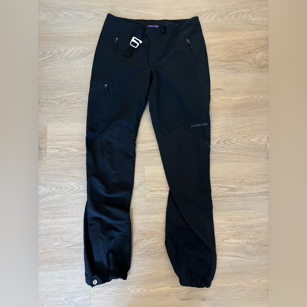 Patagonia Women’s Black Cargo Pants